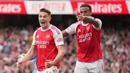 Viktor Gyokeres tampil gemilang saat Arsenal meraih kemenangan 3-0 atas Fulham di Emirates Stadium, Sabtu (2/5/2026) malam WIB. Penyerang asal Swedia itu mencetak dua gol dan dua assist dalam pertandingan tersebut. (AP Photo/Kin Cheung)