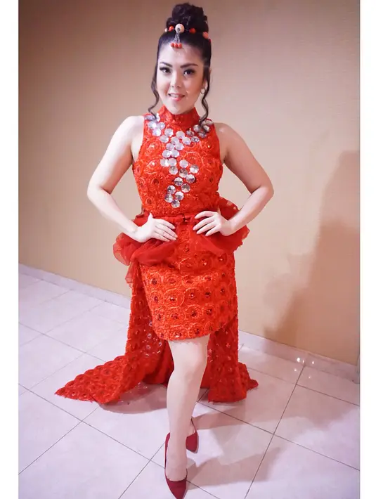 (Instagram/tinatoon)