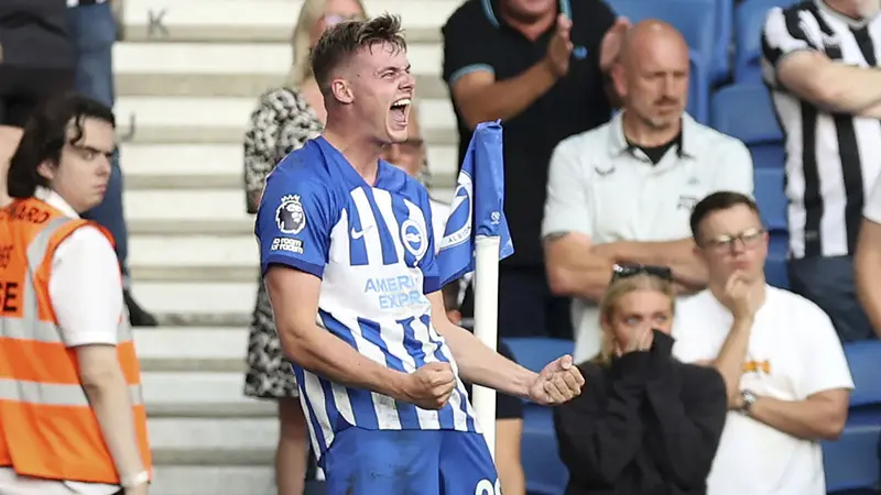 Pemain Brighton Evan Ferguson