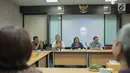 Suasana silatuhrami SCM/Emtek Group dan Persekutuan Gereja-gereja Indonesia (PGI) di Jakarta, Rabu (31/7/2019). Kedatangan tersebut dalam rangka untuk silaturahmi serta peningkatan kerjasama SCM dengan Persekutuan Gereja-gereja Indonesia (PGI). (Liputan6.com/Faizal Fanani)