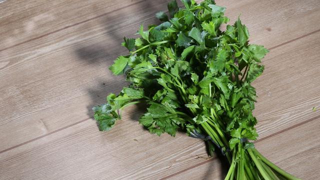 Manfaat dari Seledri untuk Kecantikan yang Wajib Kamu Tahu