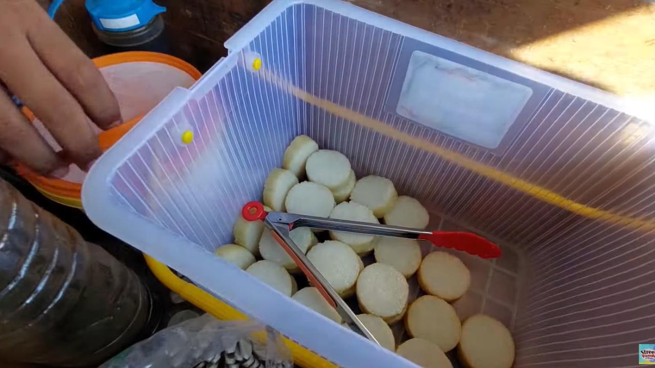 <b>Disajikan Per Potongan Kecil</b>