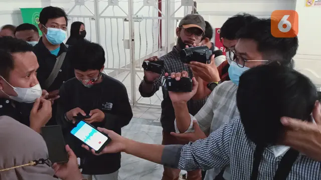 Jaksa KPK tuntut 2 tahun penjara terdakwa penyuap Gubernur Sulsel non-aktif Nurdin ABdullah (Liputan6.com/ Eka Hakim)