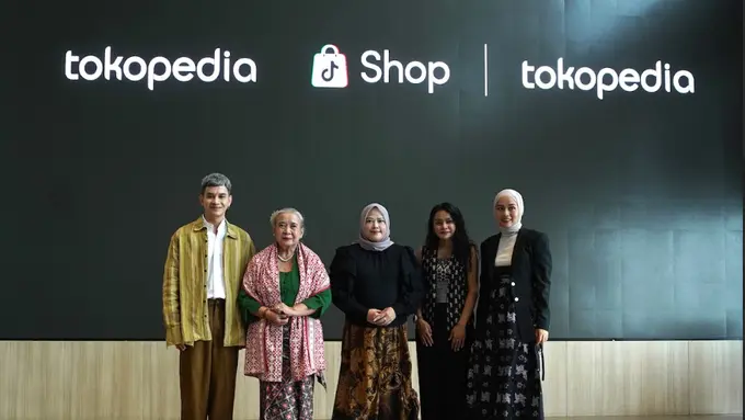Hari Batik Nasional 2024