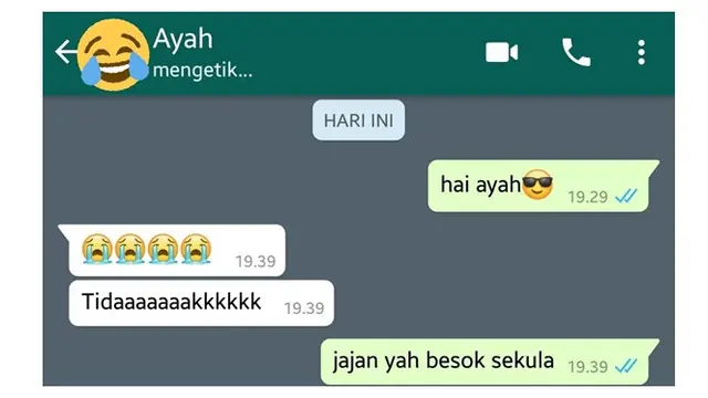 Obrolan Chat Keluarga Ini Absurd Banget