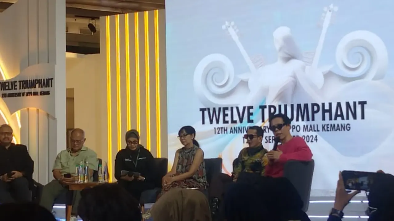 Twelve Triumphant Lippo Mall Kemang