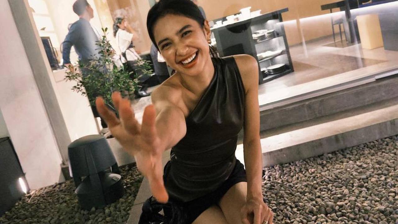 8 Fakta Mikha Tambayong yang Belum Banyak Diketahui, Nama Mendiang Ibunya Sama Seperti Nama Suami