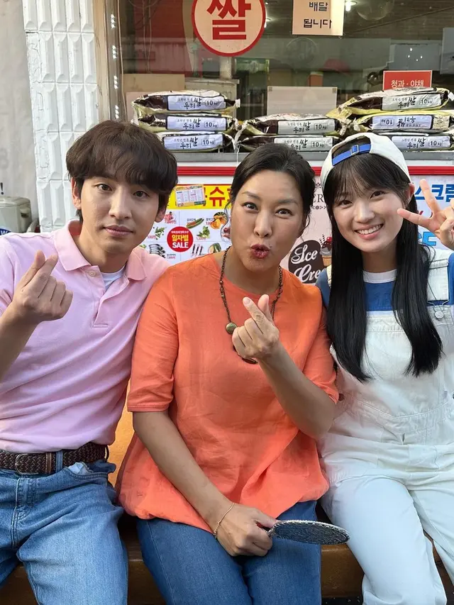 Para pemain drakor Lovely Runner. (Instagram/hye_yoon1110)