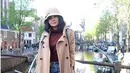 Penyanyi Yuni Shara baru saja menjalani liburan di Belanda. Beberapa potret dibagikan oleh perempuan 45 tahun ini.Beberapa foto dibagikan, kakak Krisdayanti ini melalui Instagram. (Instagram/yunishara36)