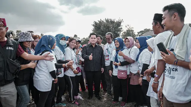 Ribuan Warga Ikuti Festival Dolanan bareng Erick Thohir di Tangerang Selatan