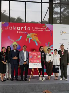Deretan perupa pamerkan karyanya di Art Jakarta Gardens 2026.