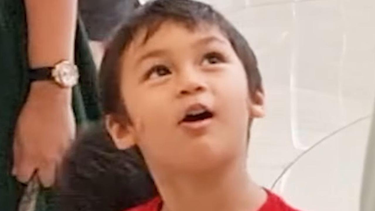 Baim Wong kemudian meminta Kiano untuk bersalaman dengan Arabella. Begitu juga dengan Aura Kasih yang meminta Arabella untuk 'Say Hai'.<br>
