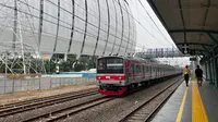 Stasiun JIS Dibuka, Warga Rela Putar Arah Demi Jajal Akses Baru