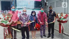 Jajaran Direksi dan Komisaris PT UCC Victo Oro Prima, Dirjan Industri Agro Kemenperin Abdul Rochim, Kepala Kanwil Jawa Barat Bea Cukai Saipullah Nasution pada acara Pelepasan Container Ekspor Produk Kopi Olahan ke negeri Tiongkok di Sentul, Selasa (18/8/2020). (Liputan6.com/HO/Barek)