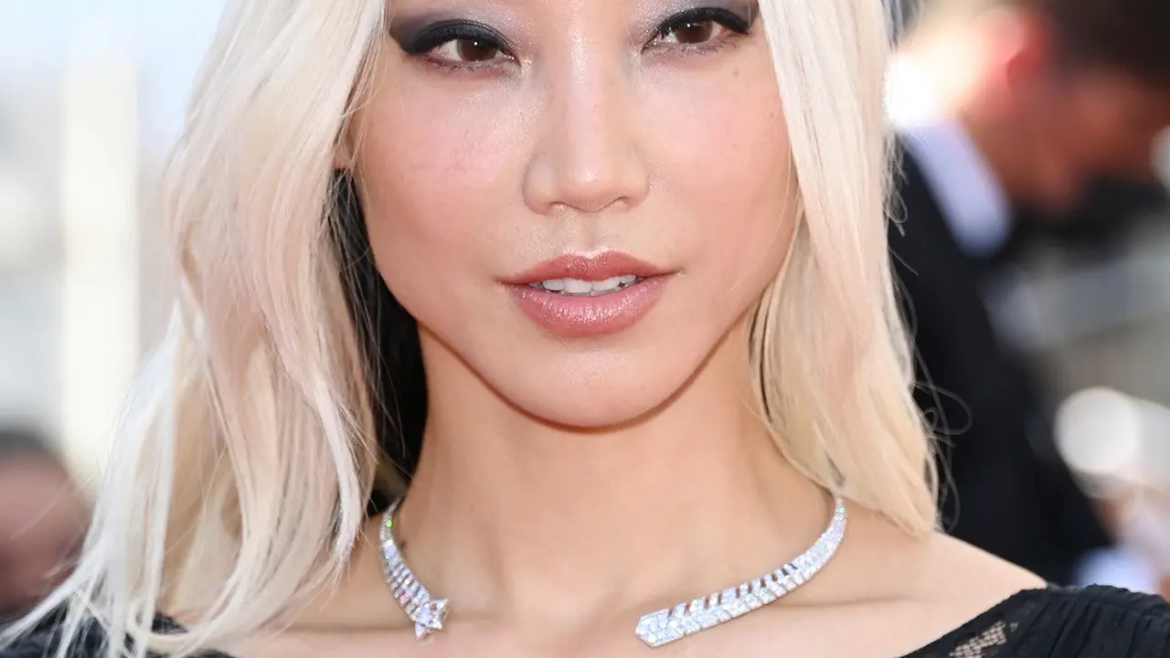 Melihat Detail Tampilan All Chanel Selebritas Dunia di Cannes Film Festival ke 74
