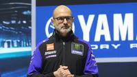 Team Director Monster Energy Yamaha MotoGP Massimo Meregalli pada acara launching tim di Jakarta hari Rabu (21/01/2026). (Muhammad Iqbal Ichsan/Bola.com)
