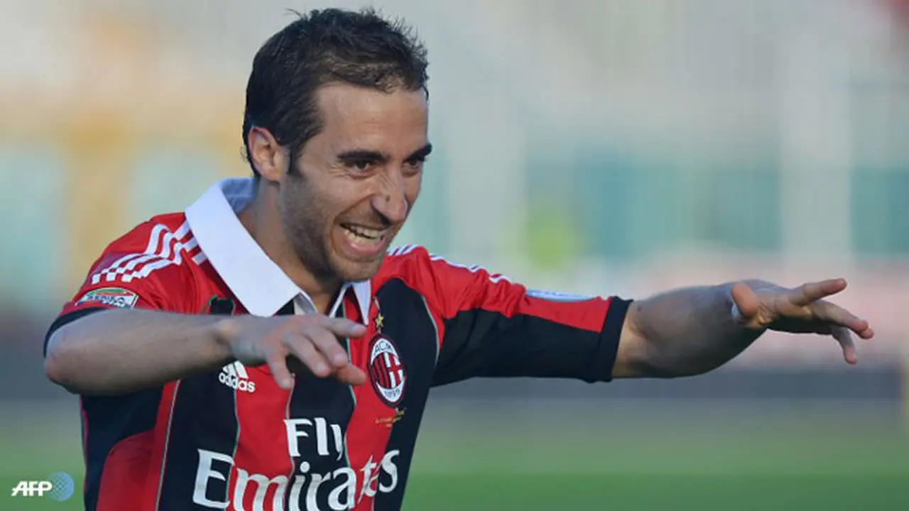 mathieu-flamini-130704c.jpg