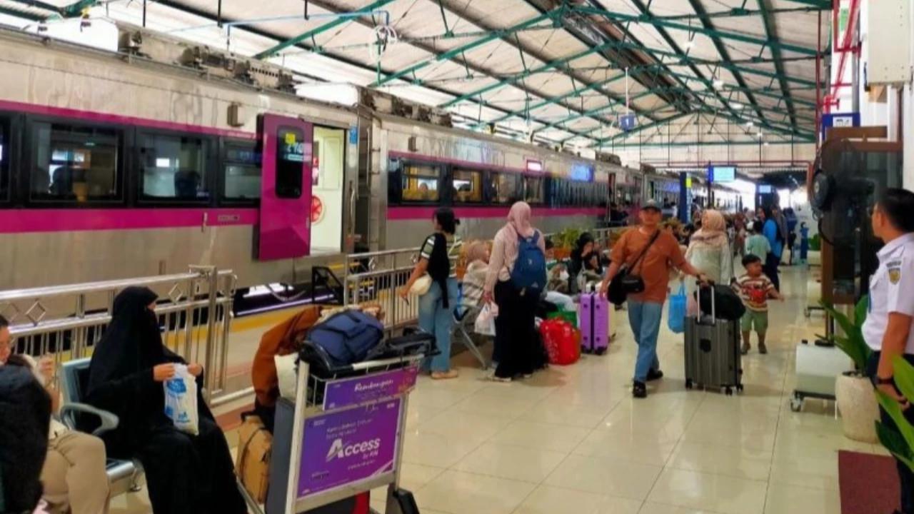 Libur Long Weekend Paskah, KAI Daop 1 Jakarta Operasikan 17 KA Tambahan dan 68 KA Reguler