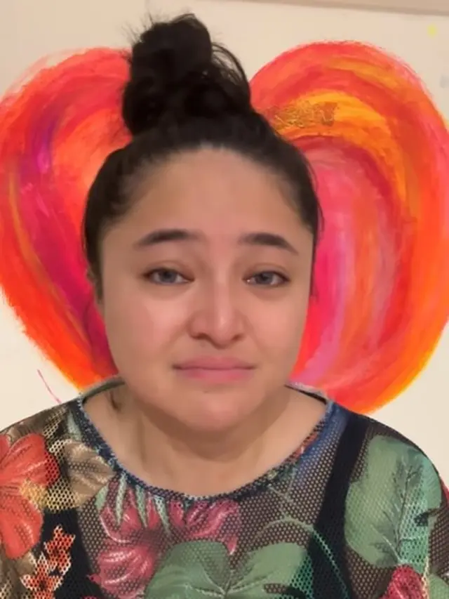 Marshanda menangis (Instagram/marshanda99)