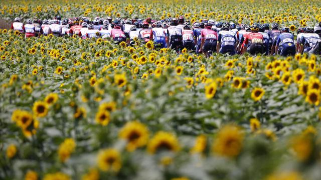 Foto: 11 Potret Momen Terbaik dalam 21 Etape Balap Sepeda Tour de France 2021