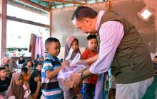 Pemkab Agam Salurkan Bantuan Seragam Sekolah untuk 1.800 Pelajar Korban Bencana