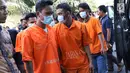 Para tersangka yang ditangkap dalam Operasi Cipta Kondisi di Mapolda Metro Jaya, Jakarta, Jumat (6/7). Operasi Cipta Kondisi dilakukan pada tanggal 3-5 Juli 2018. (Liputan6.com/Immanuel Antonius)