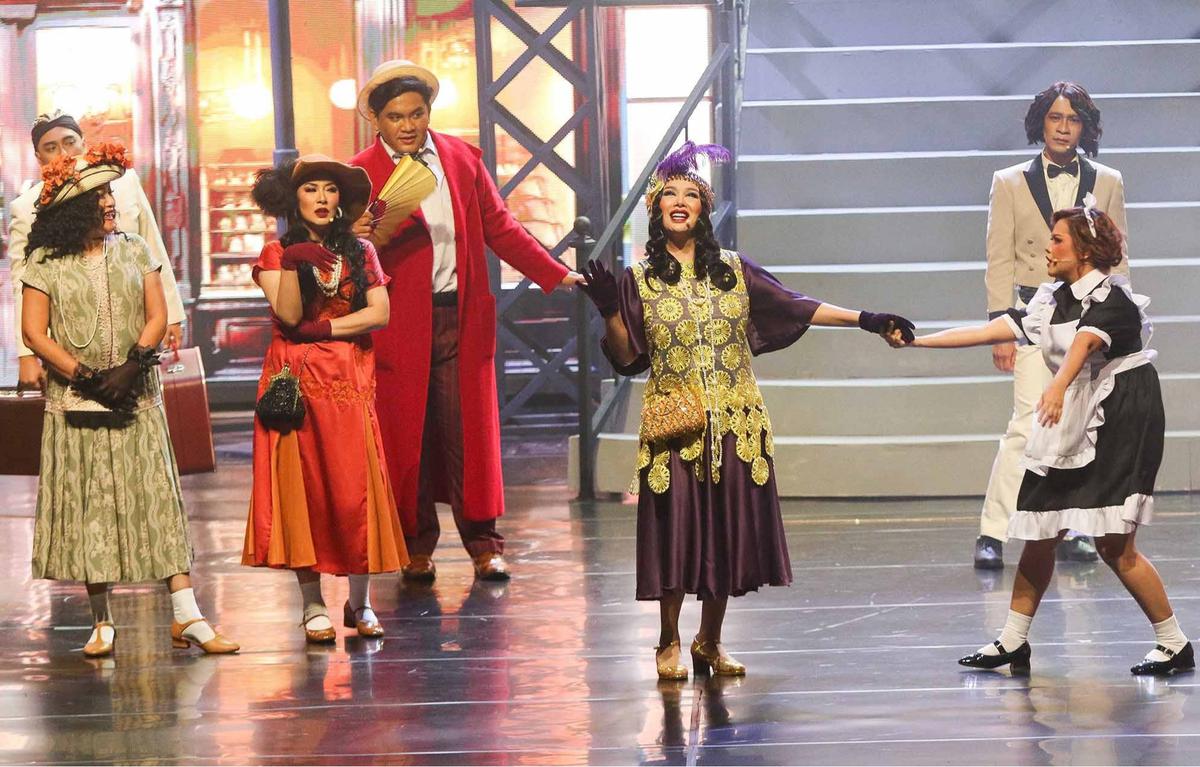 FOTO: City Of Love: Kolaborasi Seni Teater dan Sinema di Panggung JCC Jakarta