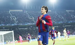 Barca langsung membalas melalui Joao Cancelo di menit ke-32 dan mengunci kemenangan di babak kedua lewat aksi Joao Felix (57'). (AP Photo/Joan Monfort)