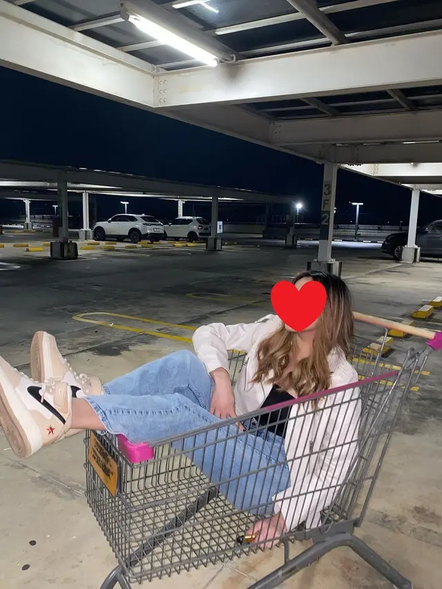 Michelle Ashley anak Pinkan Mambo