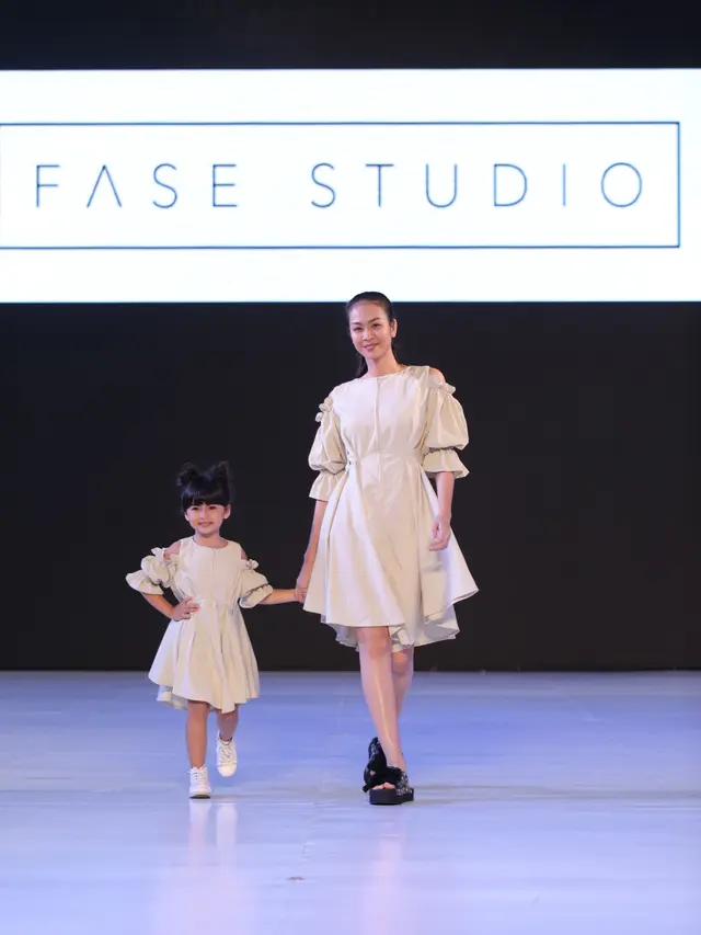 Show Tities Sapoetra Project di Fashion Nation 13th Edition