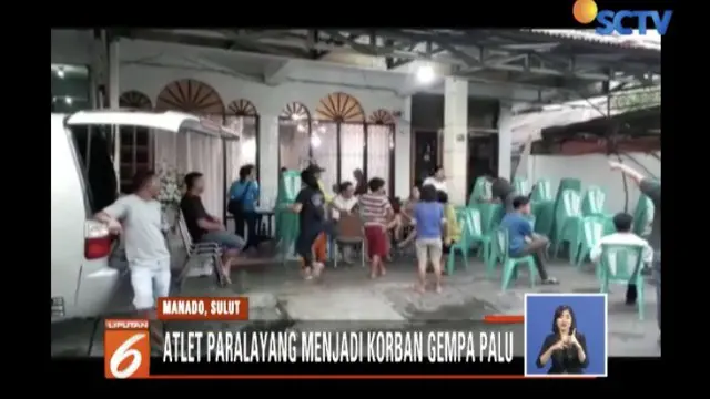 Jenazah atlet paralayang Frangky Kowaas yang tewas tertimpa reruntuhan gedung Hotel Roa-Roa, Palu, dibawa ke rumah duka di Manado, Sulawesi Utara.