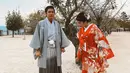 Saat syuting di Jepang, Ochi dan Junior kompak mengenakan kimono [instagram/ochi24]