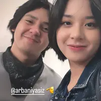 Arbani Yasiz ditunjuk perankan Dilan di film Ancika 1995, bakal lebih keren dari Iqbaal Ramadhan? (Instagram @jkt48.zee)