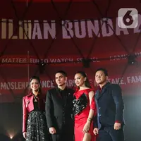 Dari 14 original series yang akan diluncurkan Vidio pada 2025, di antaranya Bad Guys, Mama-mama Pengejar cinta, Theo & Ruza, Roman Dendam, Santri Pilihan Bunda 2, Pertaruhan the Series 3 dan My Stupid Boss yang akan tampil dalam bentuk animasi. (Liputan6.com/Herman Zakharia)