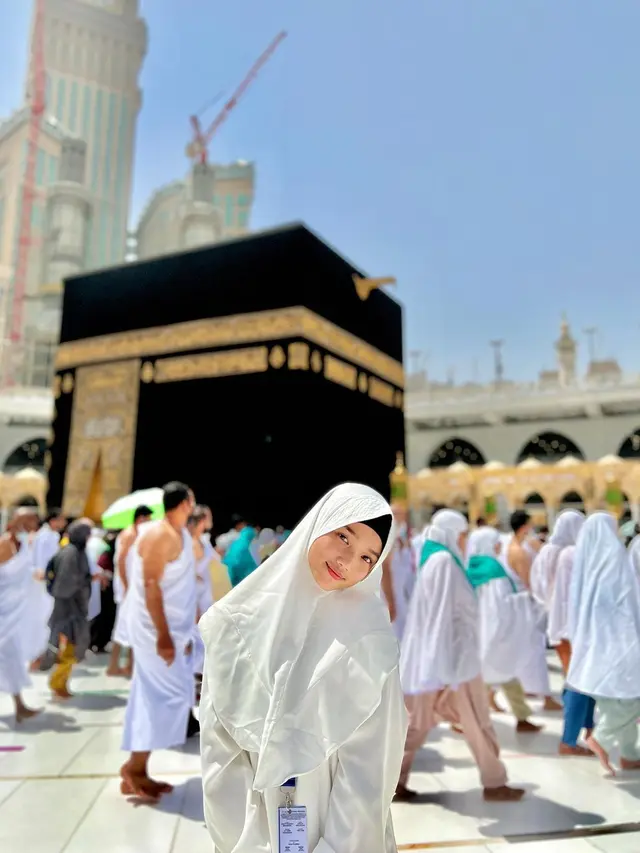 [Fimela] Fuji Berhijab