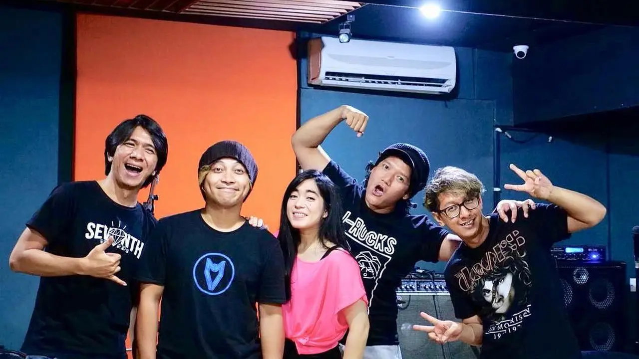 J-Rocks