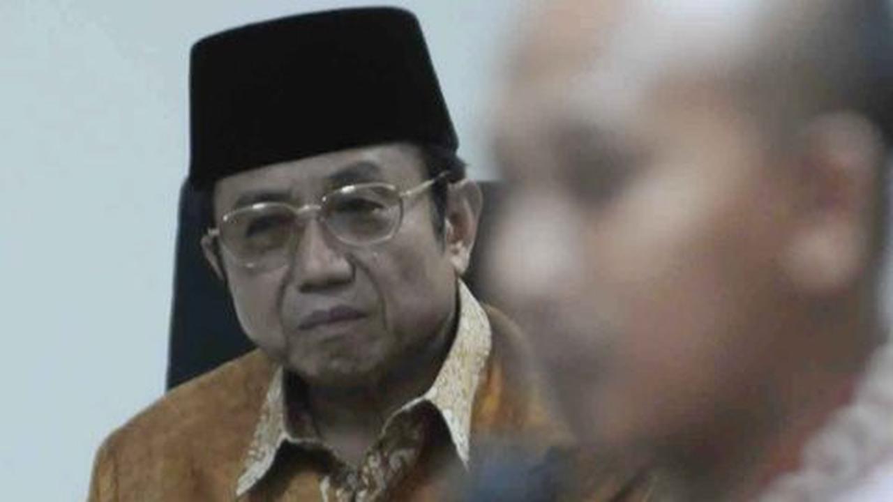 Majelis hakim izinkan Waryono jalani terapi diabetes dan jantung