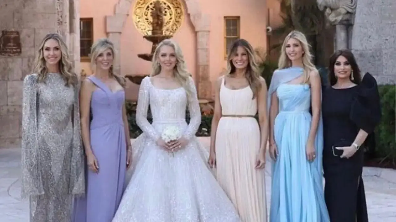 Ivanka Trump memotong Kimberley Guilfoyle yang saat itu berpakaian serba hitam