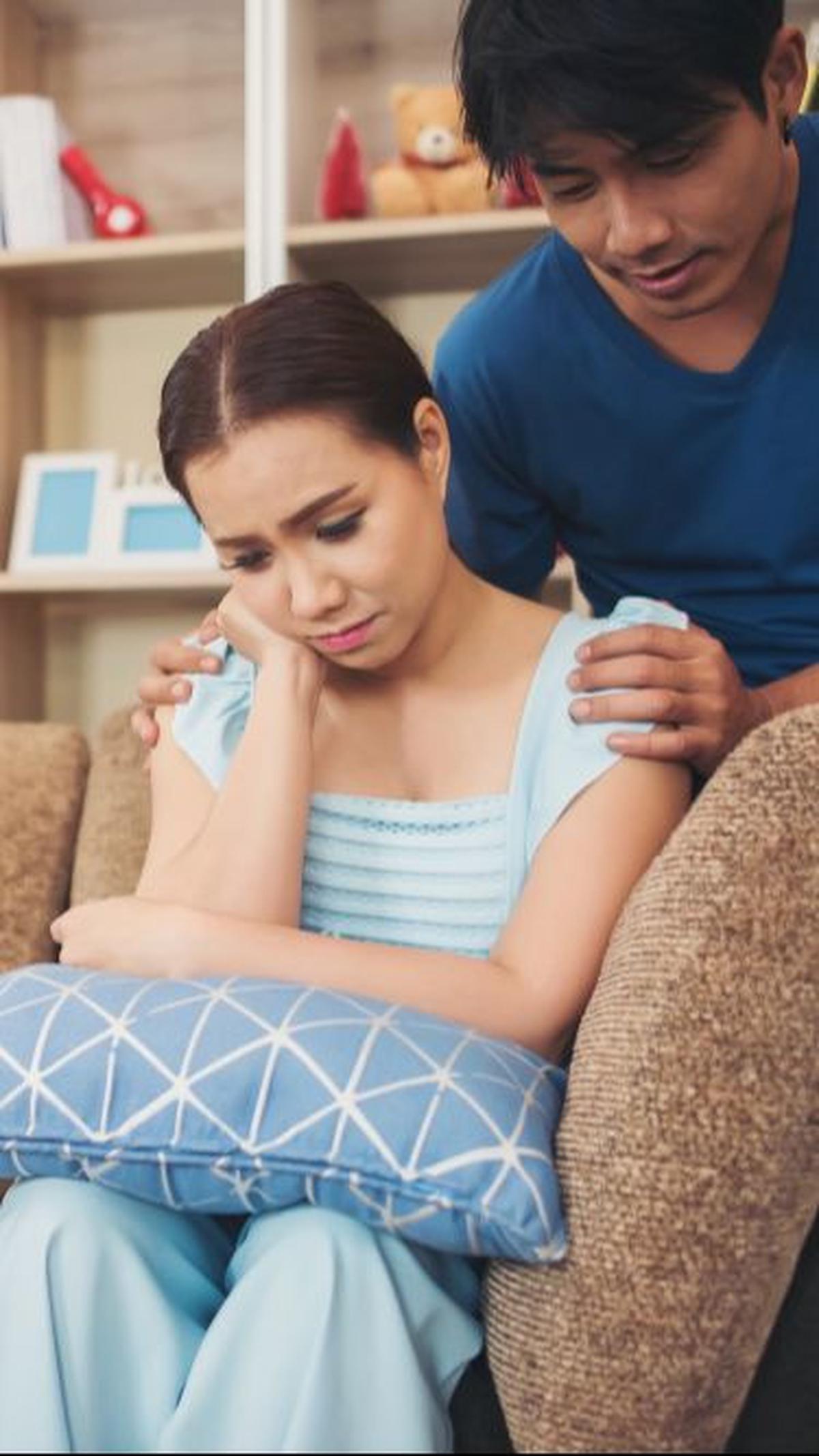 Infertilitas adalah masalah yang kompleks dan membutuhkan dukungan yang baik dari pasangan, keluarga, teman, dan tenaga kesehatan. Jika Anda atau pasangan mengalami infertilitas, sebaiknya konsultasikan dengan dokter untuk mendapatkan diagnosis dan pengob