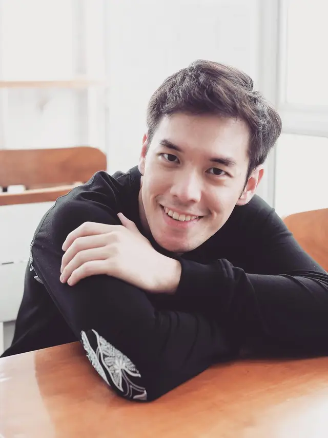 6 Potret Anthony Xie, Kekasih Audi Marissa Sekaligus Pemain Anak Langit