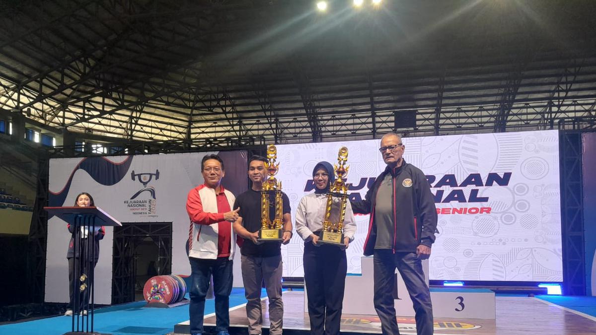 Jambi Raih Emas Terbanyak Kejurnas Angkat Besi Senior 2025, Luluk dan Ricko Terbaik