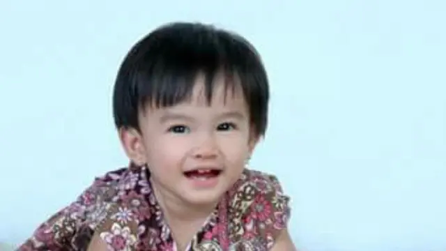 6 Potret Masa Kecil Aqeela Calista 'Dari Jendela SMP', Menggemaskan