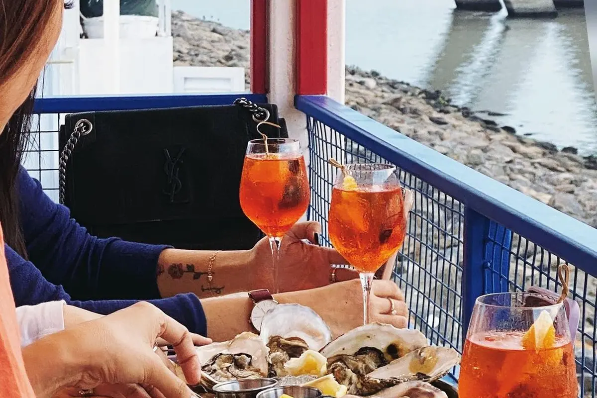 Diary Fimela: Oyster Dealer Dorong Edukasi dan Promosi Tiram Lokal dengan Rasa Internasional