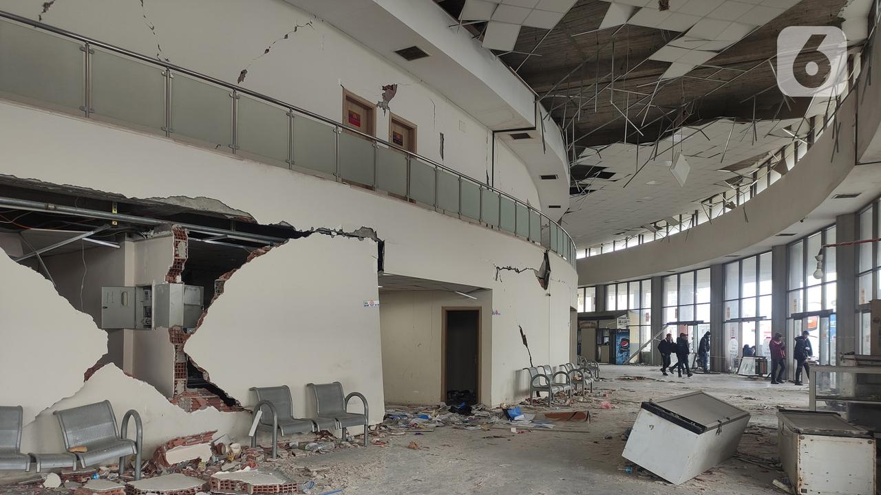 Aktivitas Terminal Antakya Pasca Gempa Turki