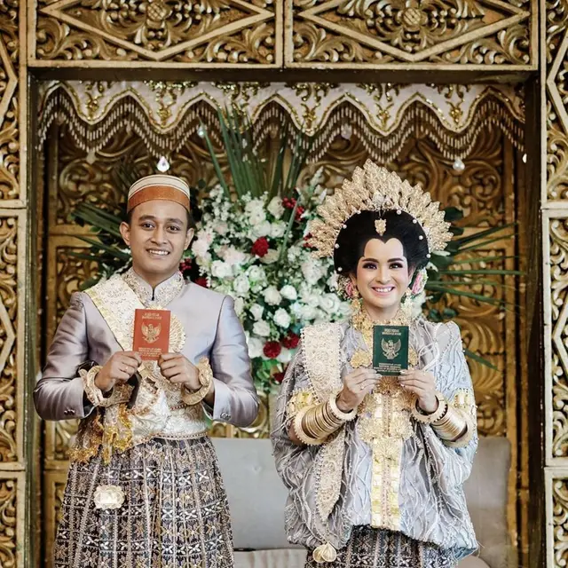 Selain Achmad Megantara, 7 Seleb Ini juga Menikah Pakai Adat Bugis