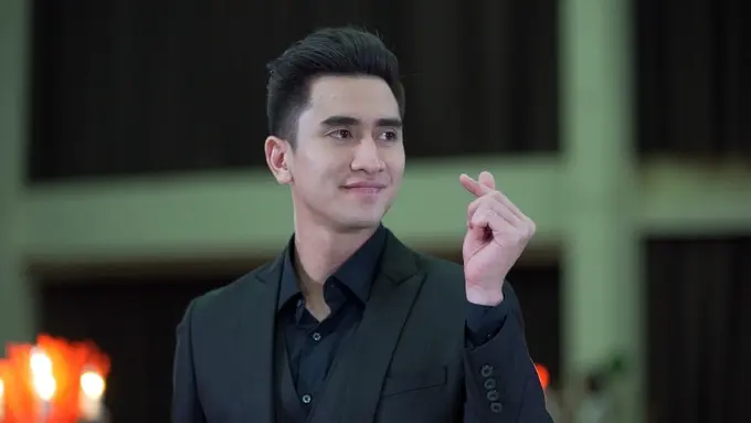 [Bintang] Siapa Takut Jatuh Cinta