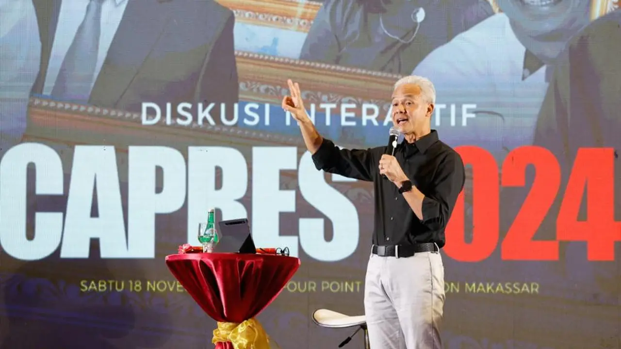 Calon Presiden Ganjar Pranowo dalam acara saresehan nasional yang diadakan oleh Ikatan Alumni Universitas Negeri Makassar di Hotel Four Points, Kec. Tamalate, Kota Makassar, Sulawesi Selatan, Sabtu (18/11/2023) (Istimewa)