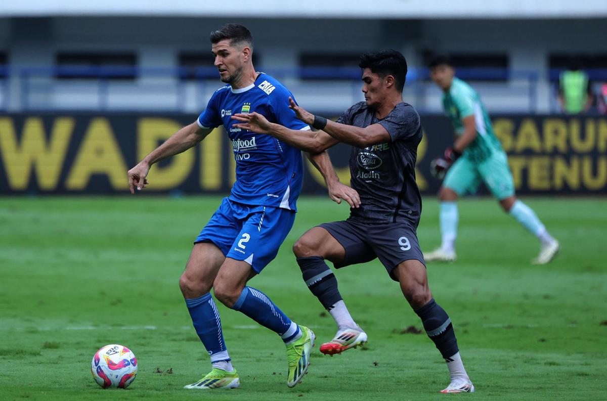 FOTO: Persib Bandung Juara Liga 1 BRI 2024/2025 dengan menutup Kemenangan 3-2 atas Persis Solo