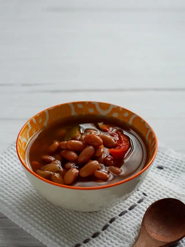 Sup Kacang Merah Krim Ringan yang Kaya Protein untuk Booster Energi Seharian