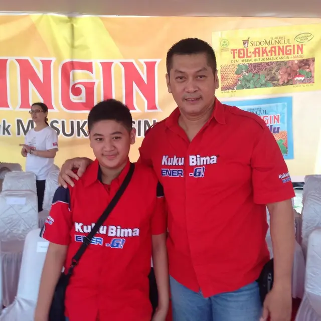 Potret Ghassan Kesuma bersama mendiang Donny Kesuma (Sumber: Instagram/@ghassaankesuma)